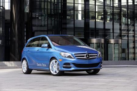 Mercedes-Benz Clase B eléctrico: 200 kilómetros de autonomía y un precio más competitivo para superar al BMW i3