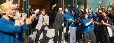 Cambio de guardia en Apple: Si el poder de Steve Jobs era la imaginación, el de Tim Cook fue la matemática