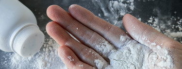 Polvos de talco, ¿se puede relacionar su uso prolongado con el cáncer de ovario?