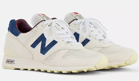 New Balance Le Pone El Toque Retro A Tu Look De Otono Con Sus Zapatillas Blanco Crema Que No Dejaras De Llevar Con Jeans