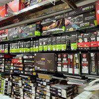 Uno de los streamers más grandes del mundo robó una computadora de casi 15 mil dólares para recuperar algunos de los componentes más costosos 