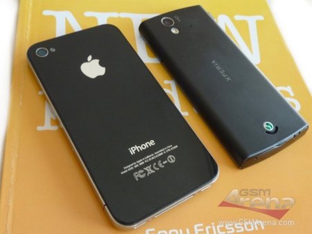 Sony Ericsson ST18i Urushi