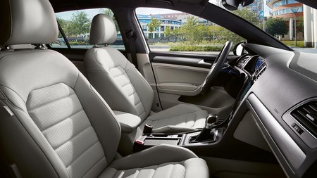 E Golf Gl4820 Vienna Leather Equipment