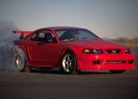 Ford Mustang Svt Cobra R 2000 1024 03