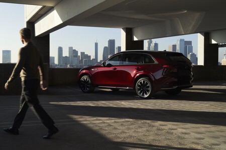 Mazda CX-90
