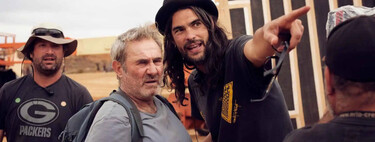 Oliver Laxe defiende ver las películas en el cine, pero reconoce que peca a veces viéndolas en casa: "Me despisto y maltrato a las películas" 