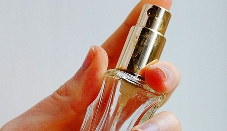 Regalos baratos para navidad: perfumes