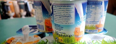 Nunca se me hubiera ocurrido reutilizar así los envases de yogur: ahora mis cajones están más organizados que nunca con este proyecto DIY rápido y sencillo 