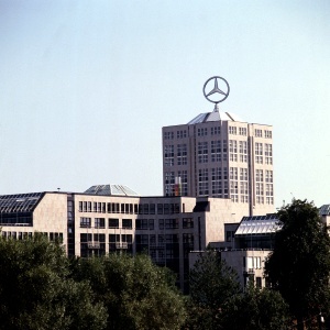Mercedes quiere el KERS y marcharse de la F1