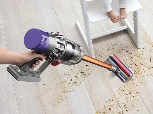 Dyson v10 cyclone absolute +