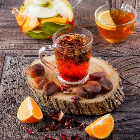 9 opciones de té helado para refrescarte este verano y cómo prepararlo