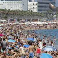 Por primera vez desde 2009, el turismo crece menos que la economía española