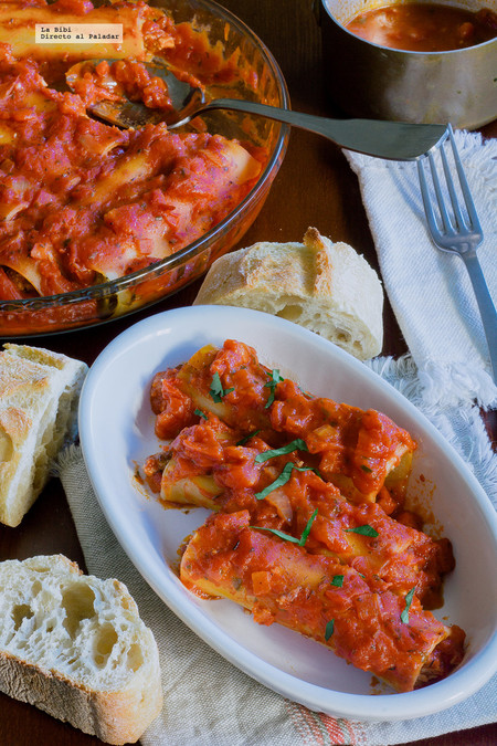 Canelones rellenos de pollo. Receta fácil y saludable