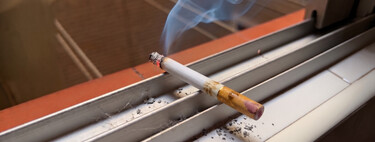 Qué prohiban fumar en zonas comunes tiene mucha lógica y no es por el humo. En este bloque casi provocan un incendio