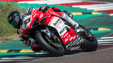 Nueve meses después de retirarse, Marco Melandri volverá a Superbikes en Jerez con una Ducati Panigale V4 R