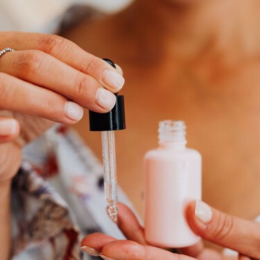 El sérum facial de Mercadona con efecto lifting que se suma a su línea K-Skin: ligero y de rápida absorción 