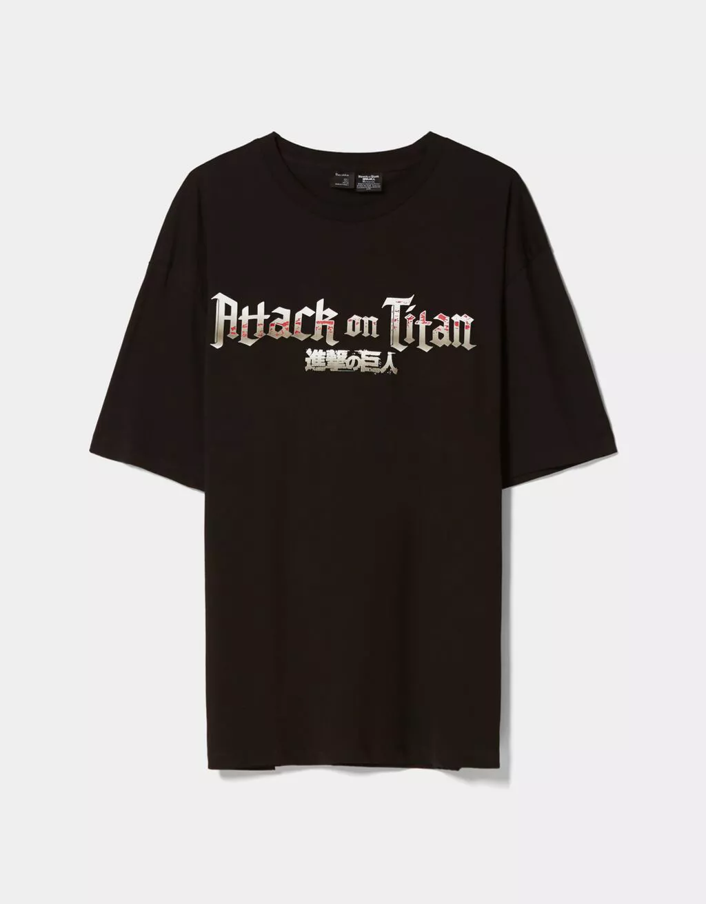 Camiseta manga corta middle fit Attack on Titan print