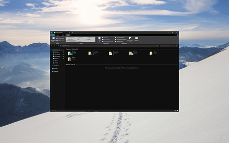 La última beta de Windows 10 incluye el primer modo oscuro para el explorador de archivos y un nuevo portapapeles de lujo