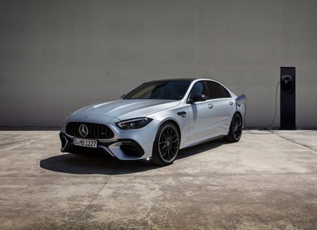 Mercedes Benz C63 S Amg E Performance 2023 1600 03