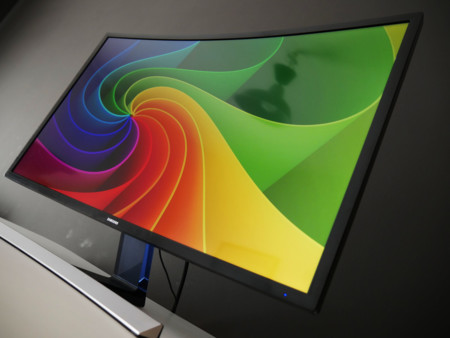 Samsung 32SE590C, análisis: gran pantalla pero poca resolución