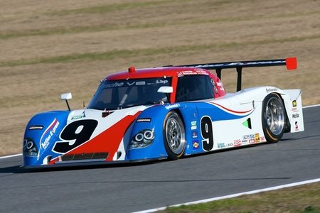 24 Horas de Daytona 2011. Action Express Racing lidera pasado el ecuador