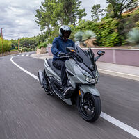 El nuevo Honda Forza 350 con el motor de 29 CV ya está a la venta por 5.950 euros