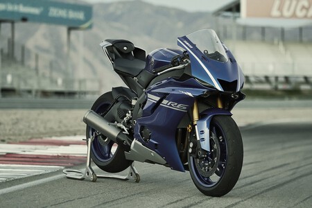 R6