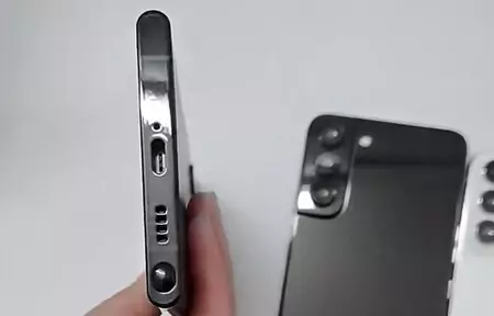 Samsung Galaxy S22 Ultra の S ペン。 OnLeaks からの画像