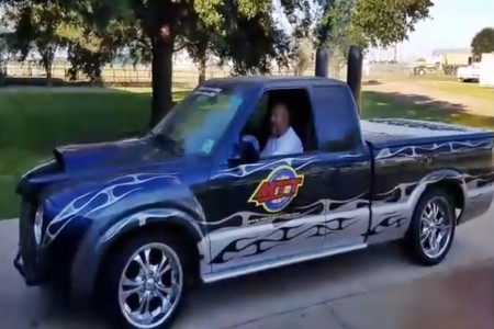 Cosas absurdas que molan mil, como una Chevrolet S-10 quemando rueda a golpe de turbina con 420 CV