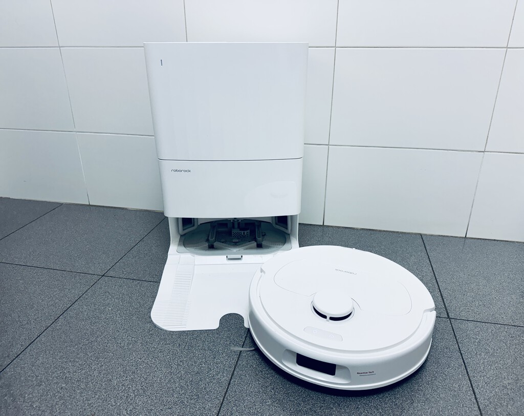 Roborock QV 35A, análisis: el robot aspirador que pone las cosas difíciles a los de más de mil euros. Incluso a los de su familia