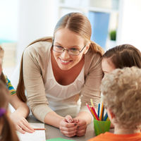 Hacienda controlará las 'donaciones' que las familias hacen por la escolarización de sus hijos en colegios concertados