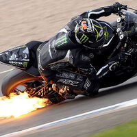 Un circuito muy petrolhead banea el acceso a motos y coches eléctricas en nombre del "espíritu del petróleo"