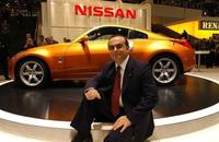 Ghosn mantiene las riendas de Nissan 