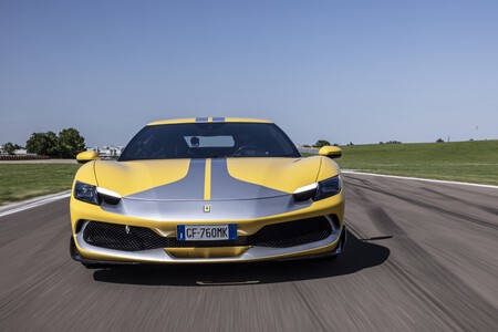 Ferrari 296 GTB Prueba 21