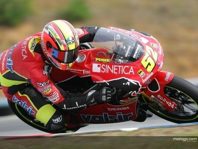 Pesek comienza mandando en su GP