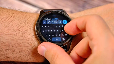 TicWatch Pro 5 は、最高の Wear OS スマートウォッチの 1 つです。アレハンドロ・アルコレアによるザタカの画像