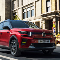 "El problema siguen siendo los precios. Las ayudas no son suficientes". Stellantis critica al Gobierno por seguir evitando las ayudas directas a la compra de coches eléctricos