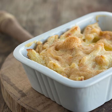 Esta sorprendente receta de tres ingredientes es mi plato favorito de la infancia para comer macarrones sin tomate 