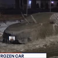 "Estaba en shock": el frío está siendo tan brutal en EEUU que hay conductores que se están encontrando su coche convertido en un cubo de hielo