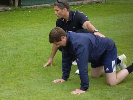 Utilizar al compañero de entrenamiento como carga en determinados ejercicios