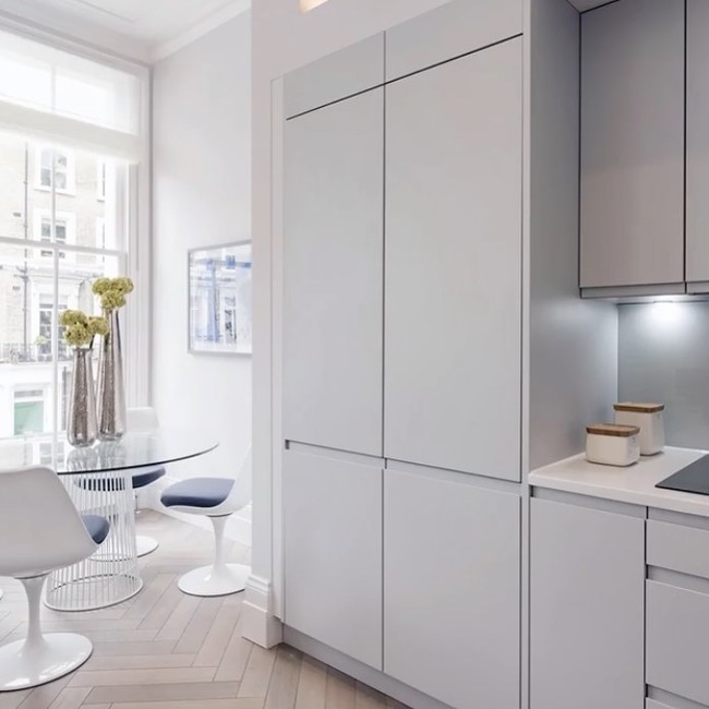 En esta cocina también se come. Diez ejemplos de cocinas comedor que