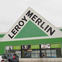 Esta estufa sin salida de humos de Leroy Merlin es ideal para calentar tu piso este invierno:  no necesita chimenea  y está rebajadísima