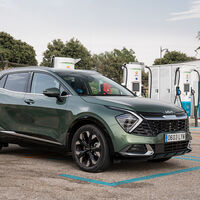 El nuevo Kia Sportage PHEV ya tiene precio: un SUV etiqueta CERO que casi empata con el Hyundai Tucson