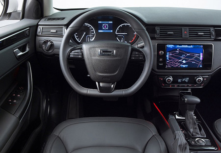 Qoros 3 City Suv Interior