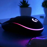 Ser el ratón gaming más vendido de Amazon ya es de por sí buena señal, pero es que además no cuesta ni 30 euros
