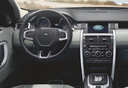 landrover-discovery-sport-2015-650-05-b.jpg