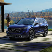 Dos en uno. El Honda CR-V FCEV será un coche eléctrico capaz de cargar su batería con hidrógeno o un enchufe