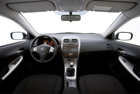 Toyota Corolla Sedan