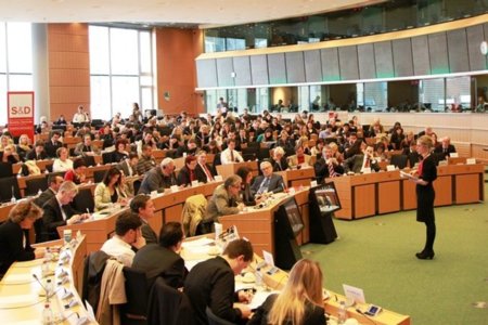 Clamor socialista contra el ACTA en el Parlamento Europeo