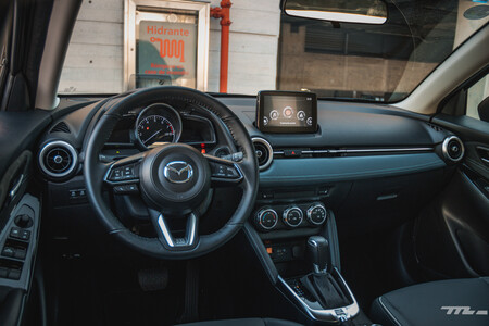 Mazda2 Carbon Edition Prueba De Manejo Opiniones Resena Fotos 61